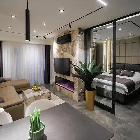 Luxury Palata - Stan Infinity