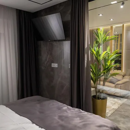 Apartment Luxury Palata - Stan Infinity
